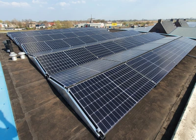 zonnepanelen plat dak