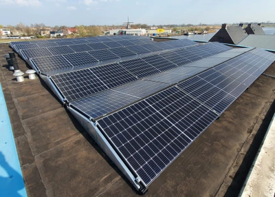 zonnepanelen plat dak