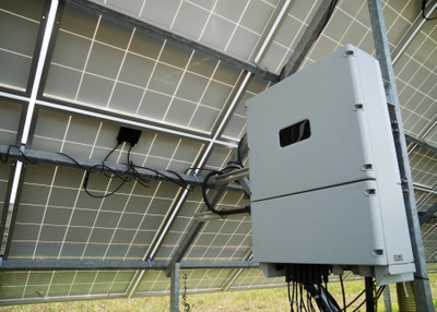 Oorzaak uitval zonnepanelen - omvormer